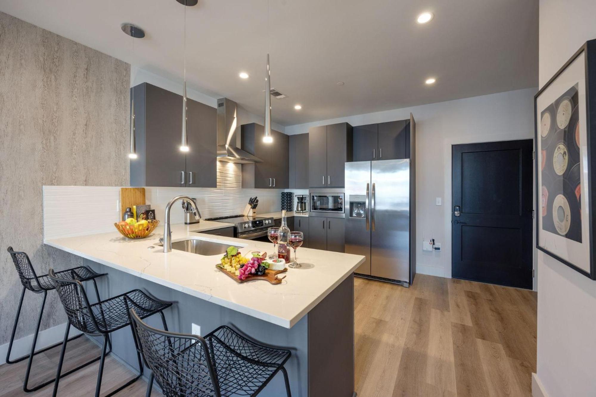 Cypress - Odyssey - Heart Of Midtown Holiday home *